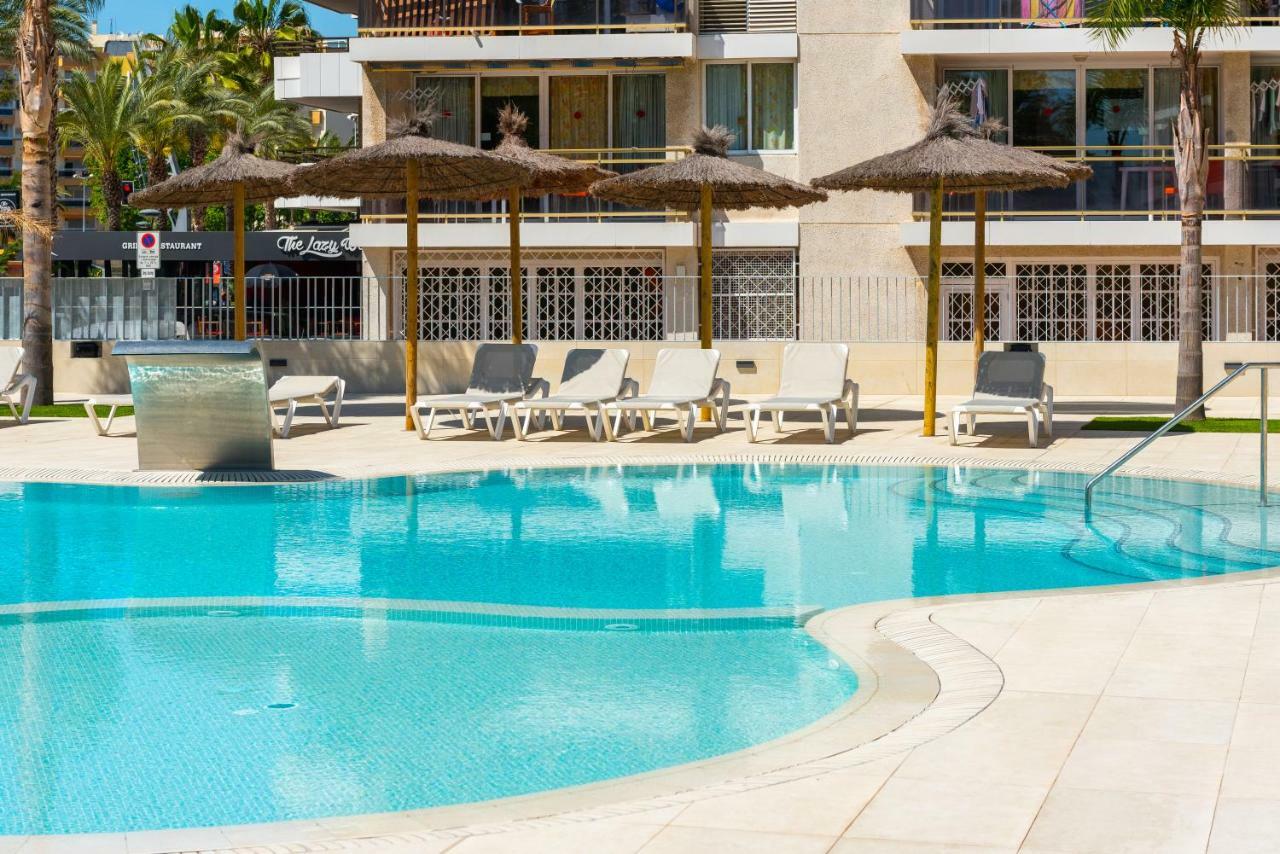Rentalmar Navarra Family Suites Салоу Екстер'єр фото