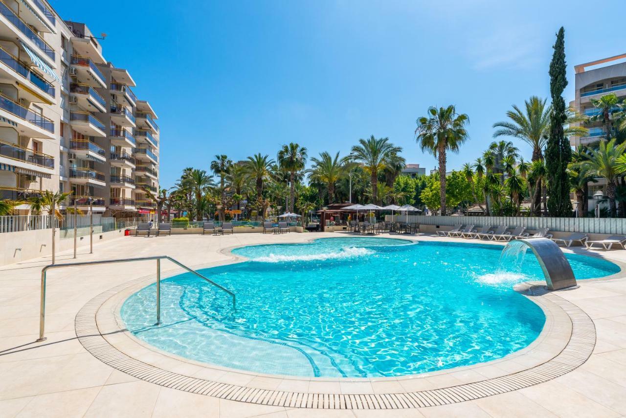Rentalmar Navarra Family Suites Салоу Екстер'єр фото
