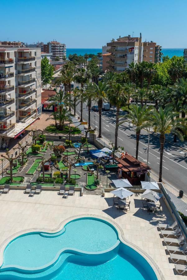 Rentalmar Navarra Family Suites Салоу Екстер'єр фото